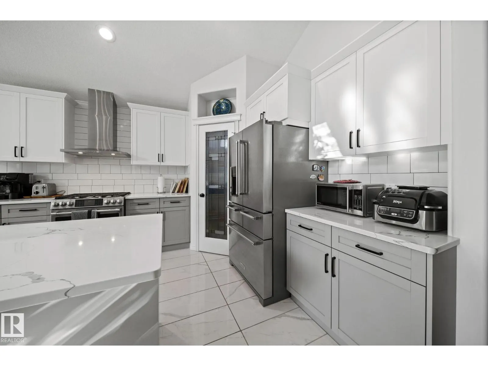 #66 53302 RGE ROAD 261