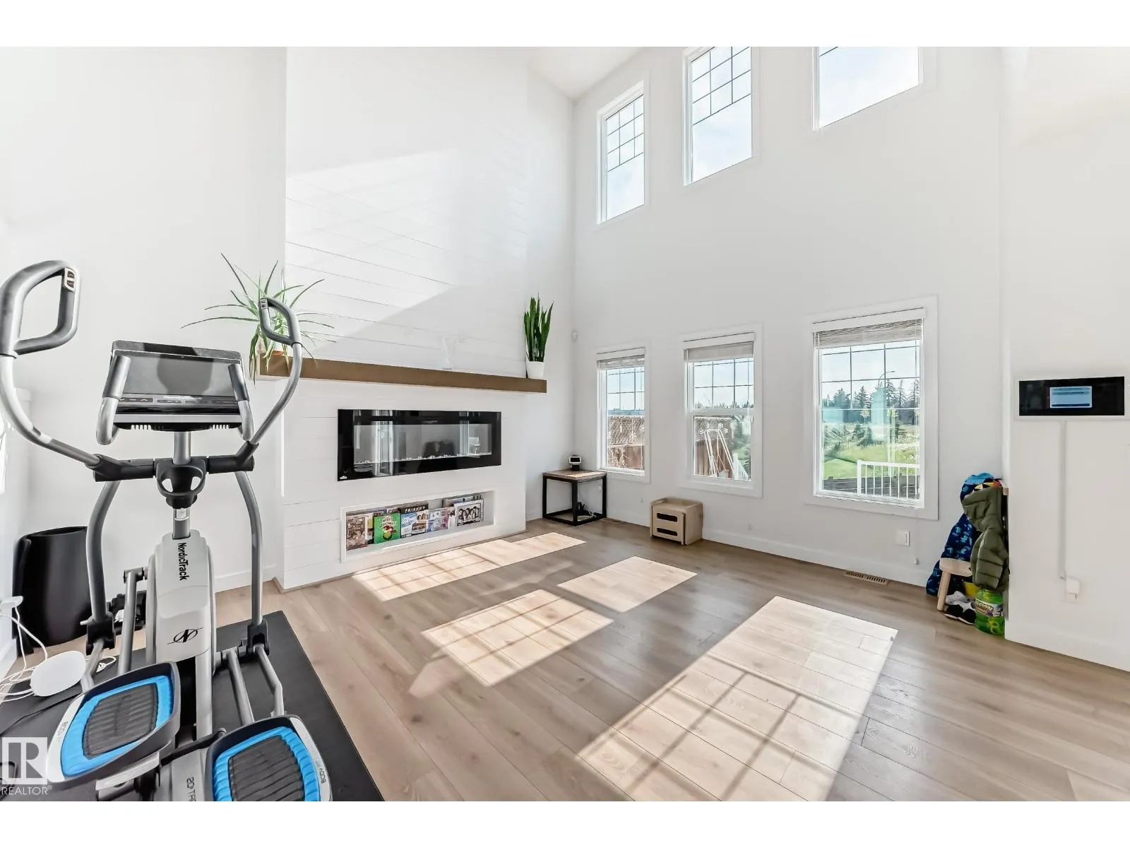 71 JAMISON CR