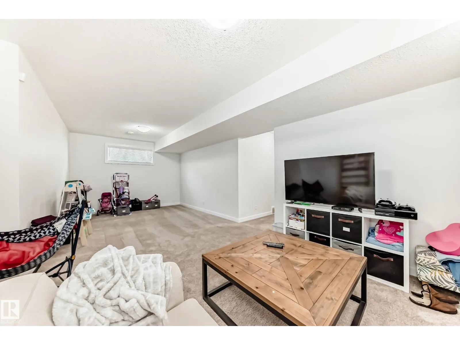71 JAMISON CR