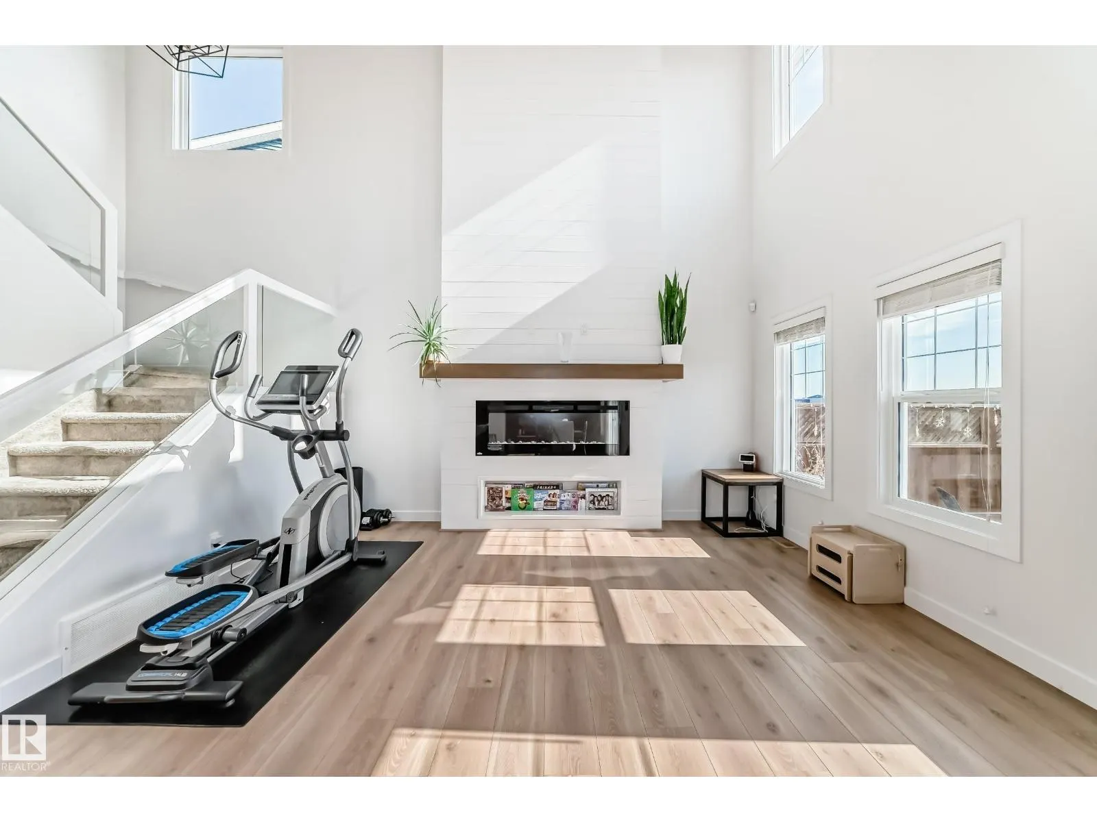 71 JAMISON CR