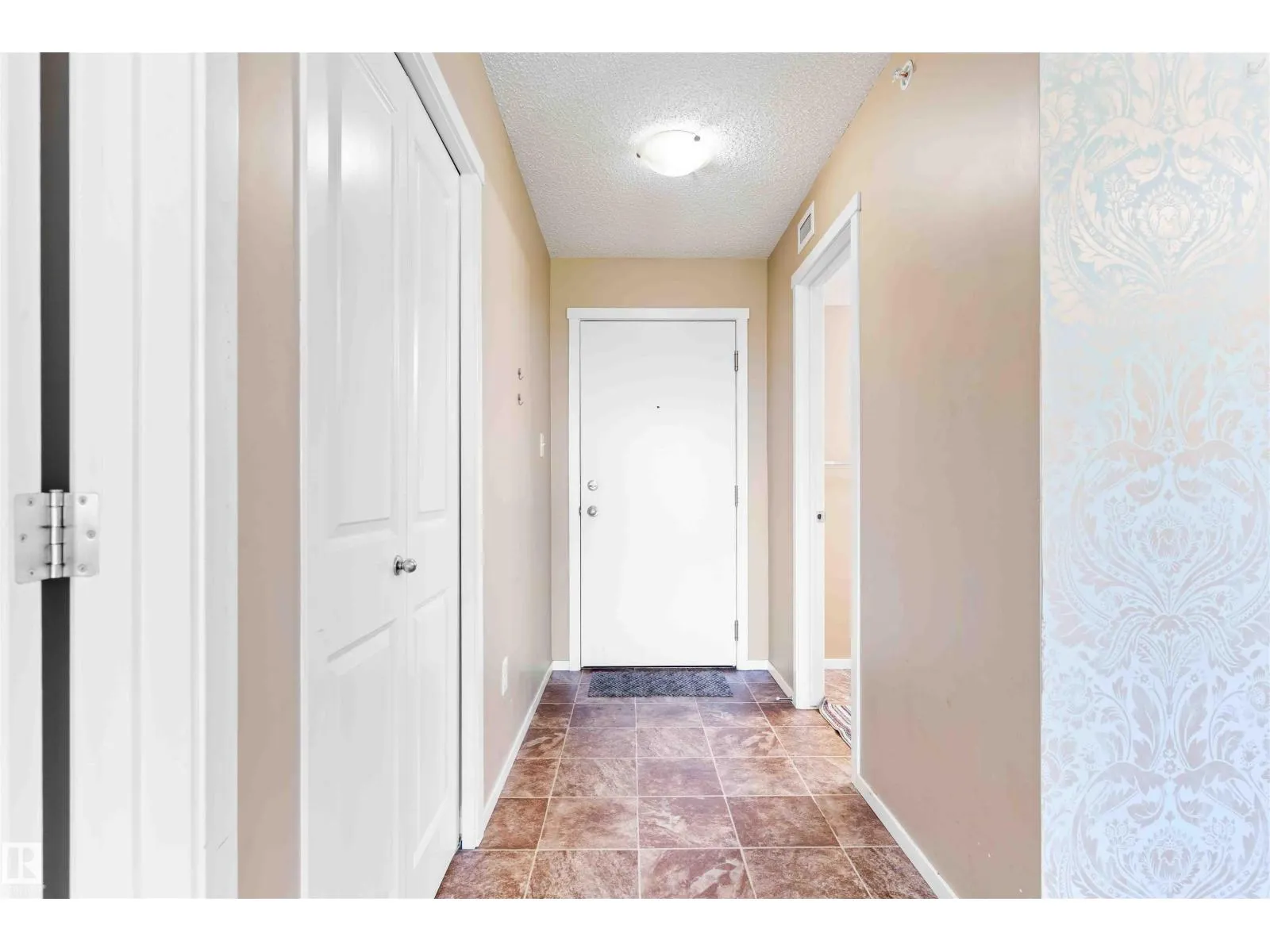#410 18126 77 ST NW