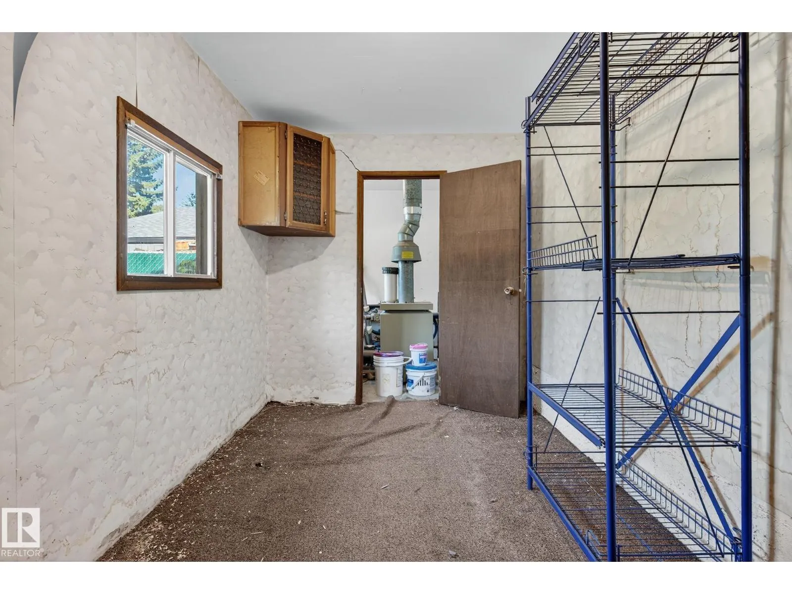 11623 32A AV NW