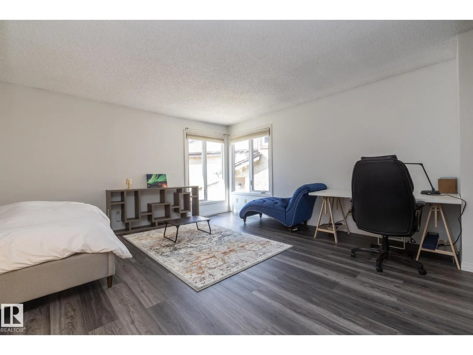 14834 43 AV NW NW