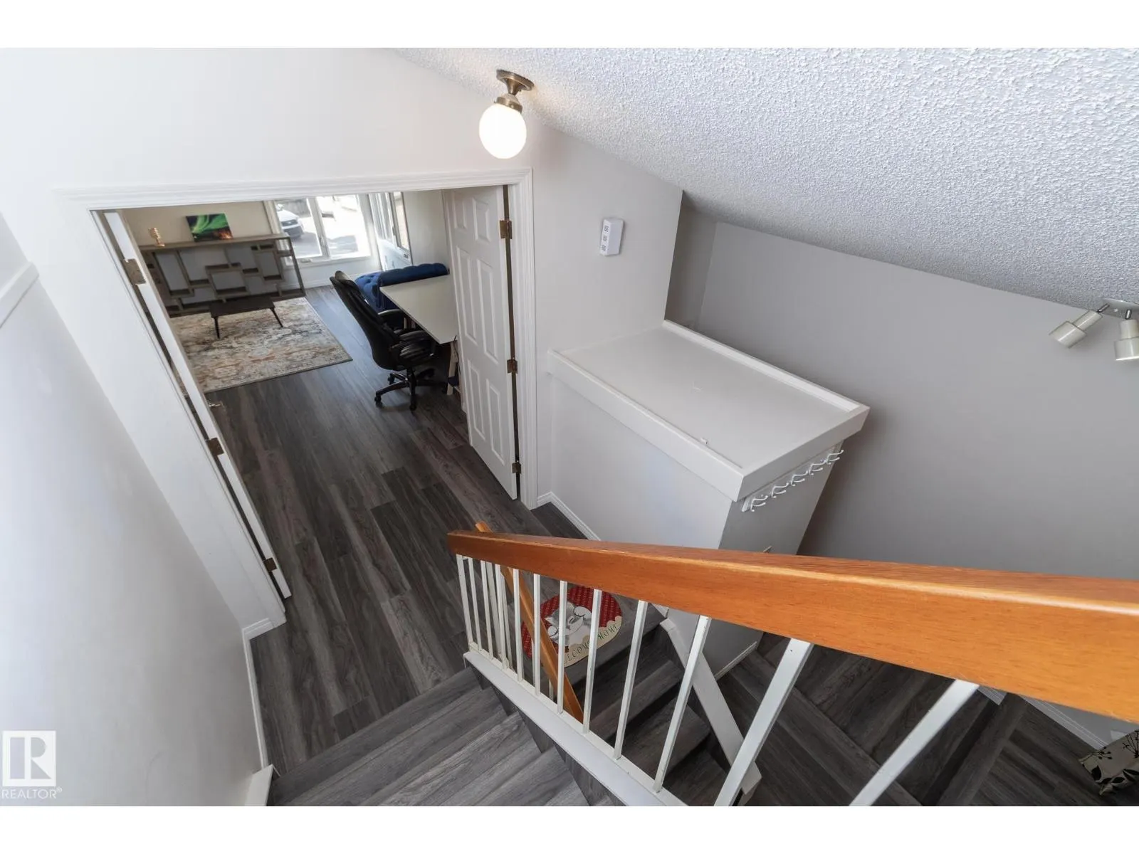 14834 43 AV NW NW