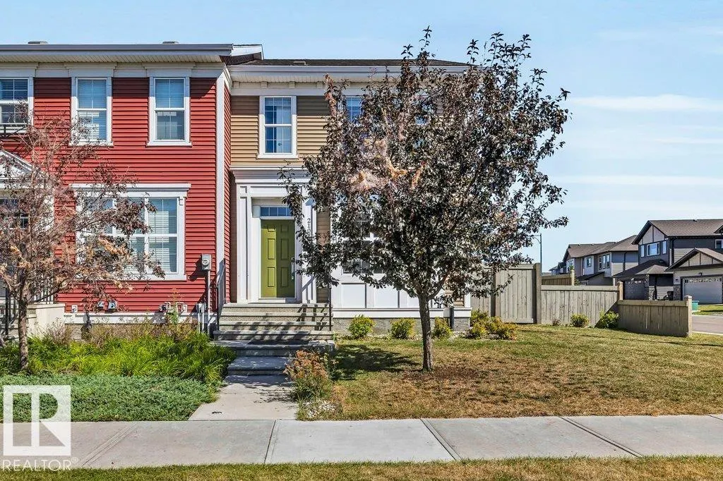2103 24 ST NW