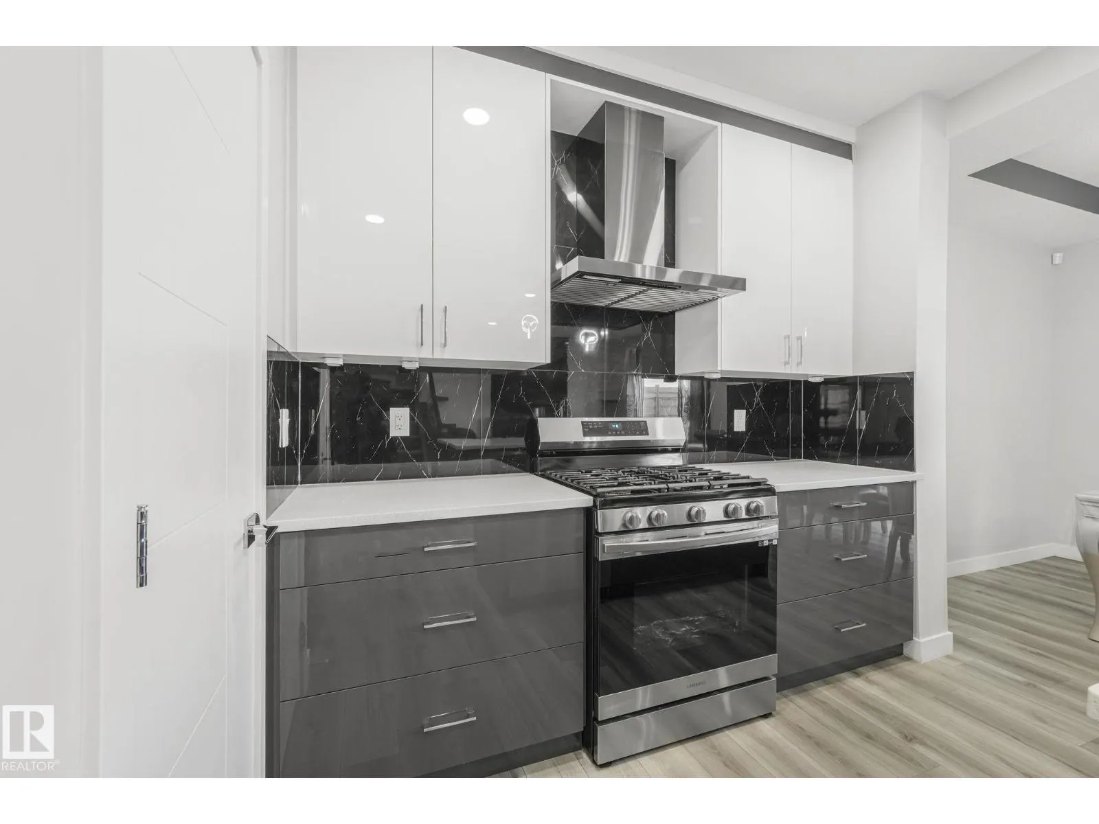 5325 KIMBALL PL SW