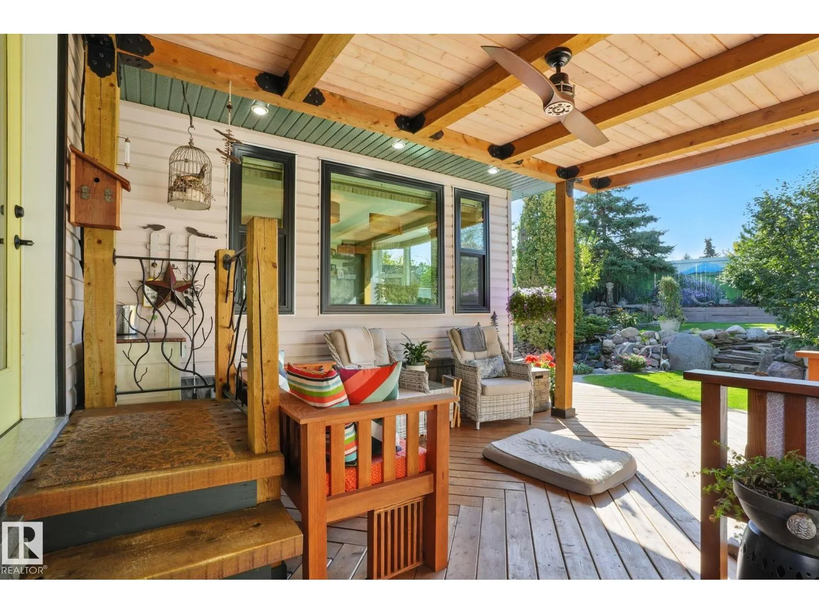 53 CREEKSIDE WY