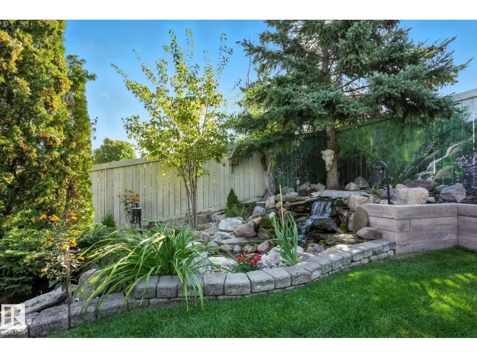 53 CREEKSIDE WY
