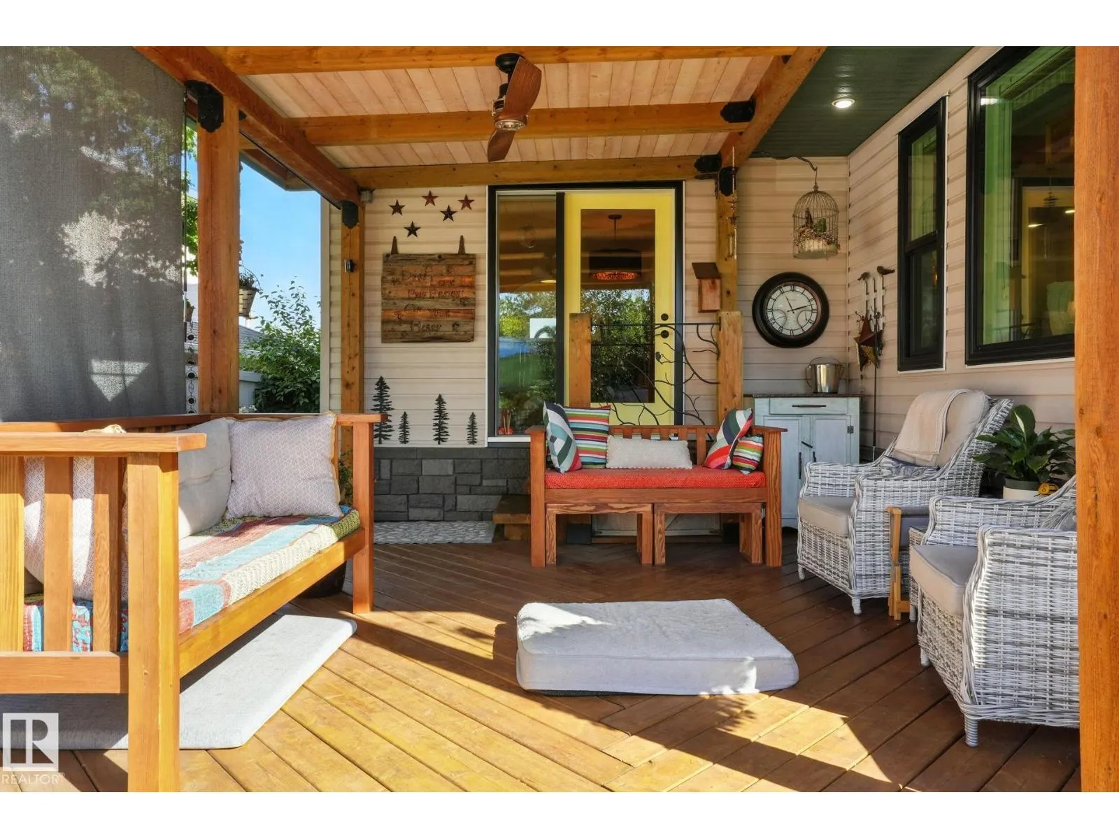 53 CREEKSIDE WY