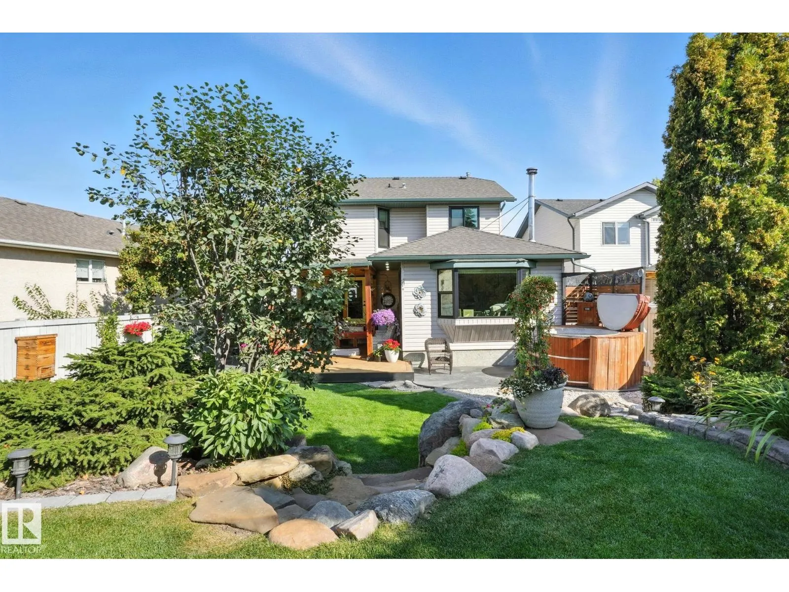 53 CREEKSIDE WY