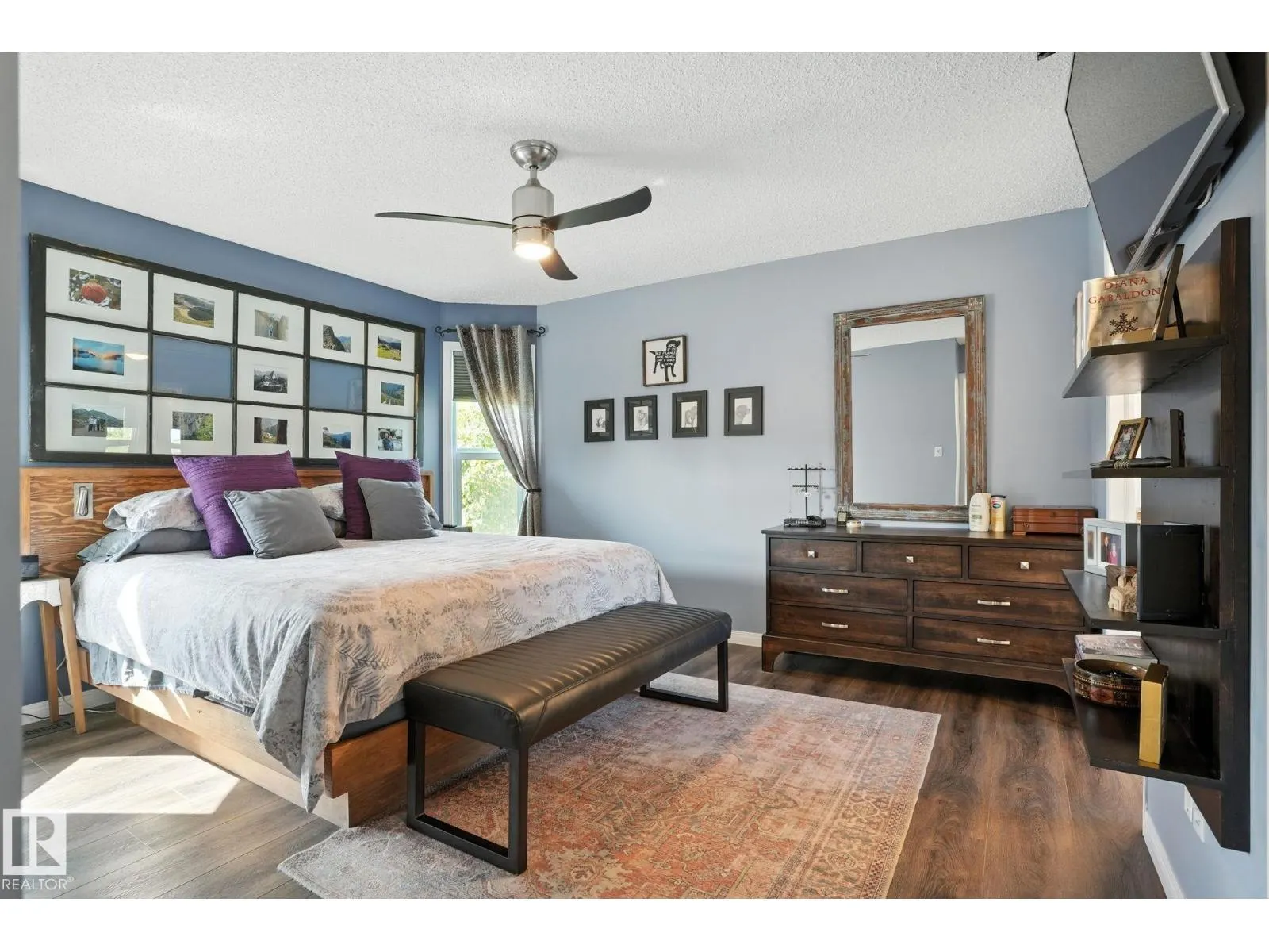 53 CREEKSIDE WY