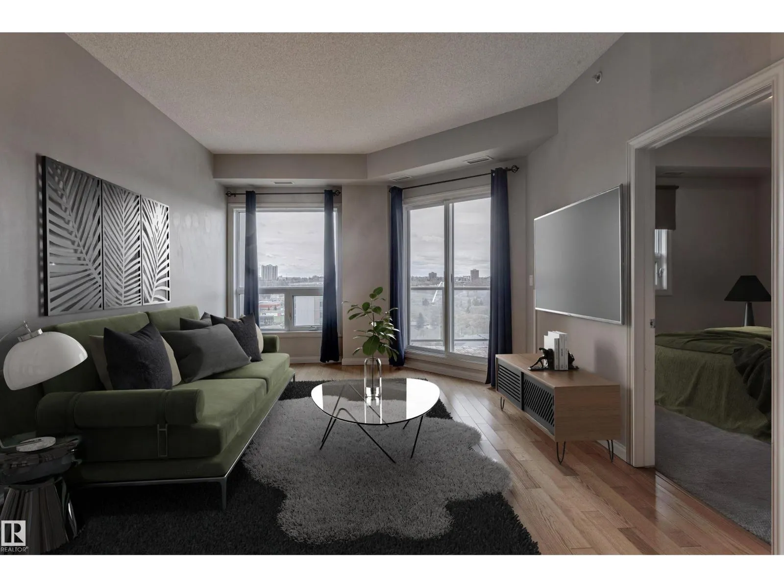 #906 9819 104 ST NW
