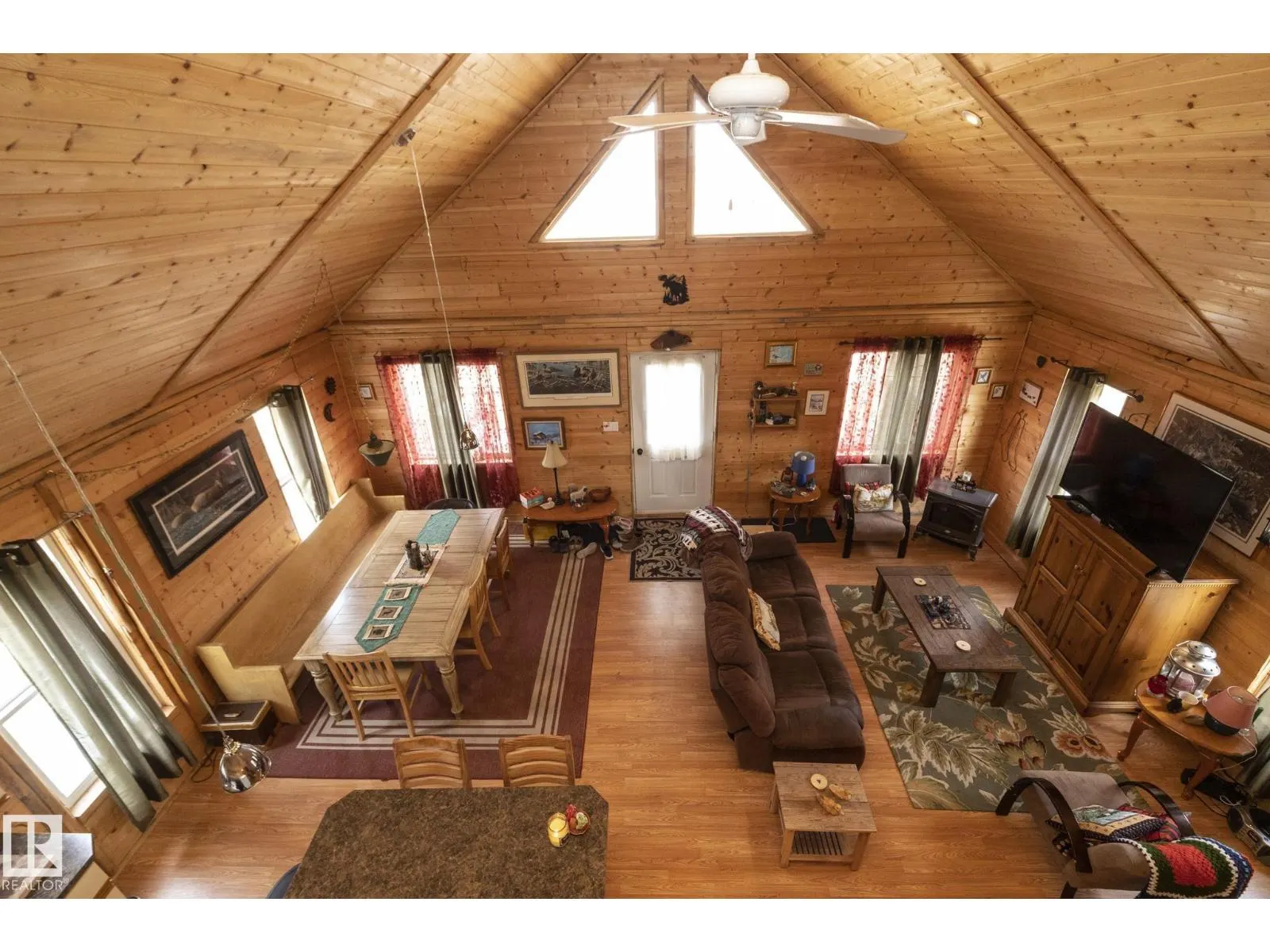 #260 465015 Range Road 63A