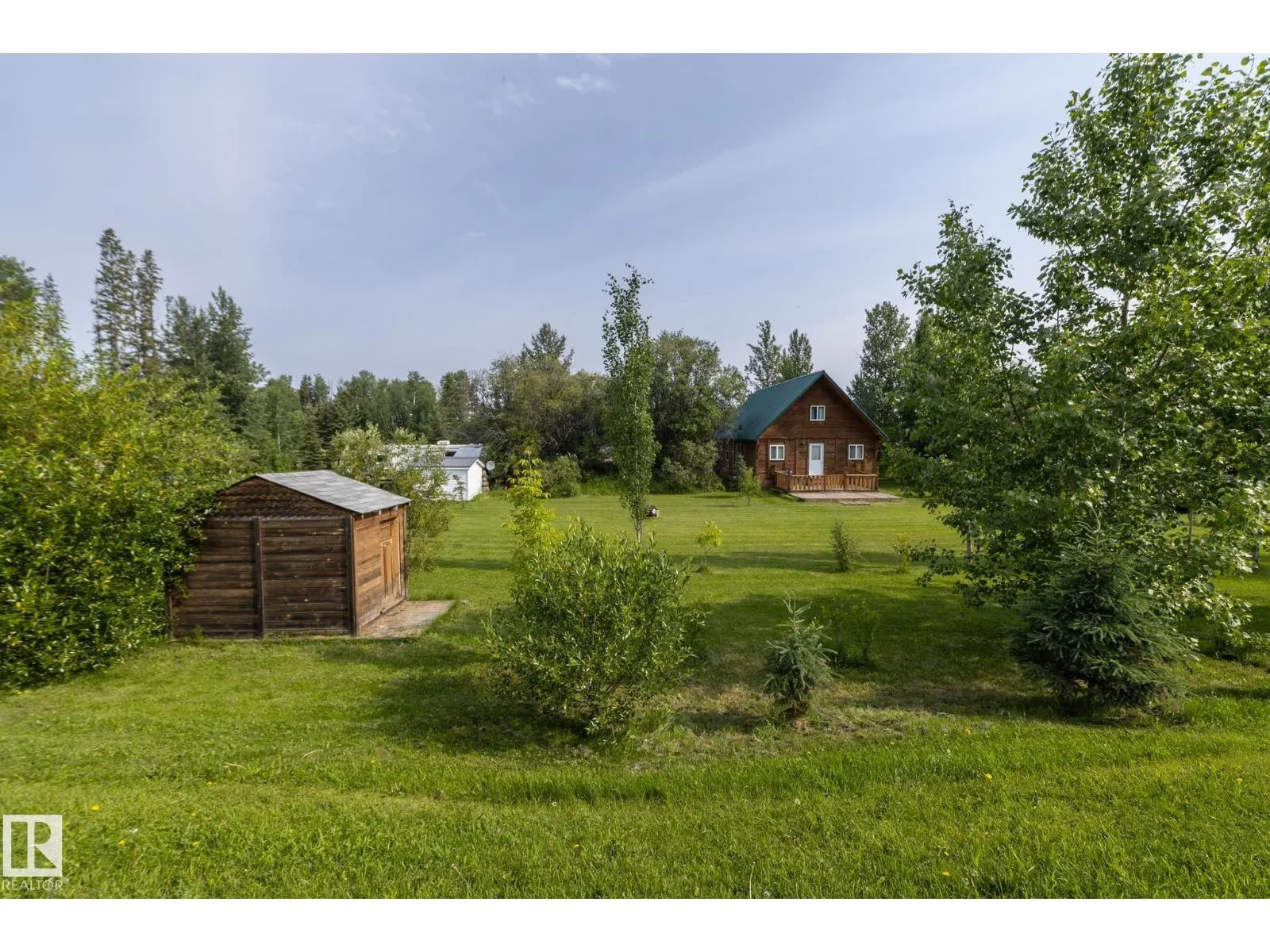 #260 465015 Range Road 63A