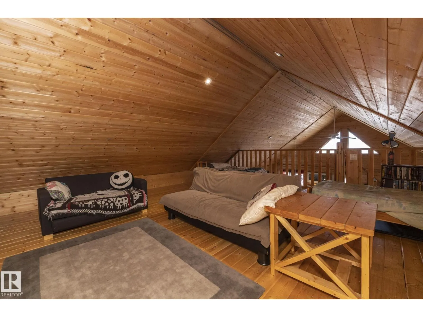 #260 465015 Range Road 63A
