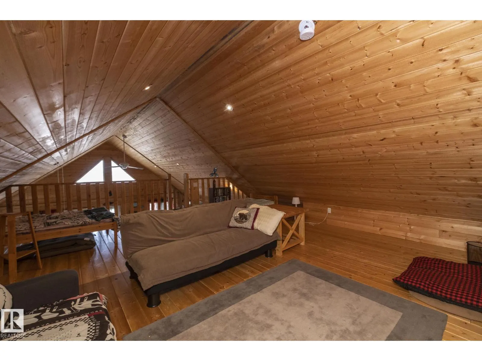 #260 465015 Range Road 63A