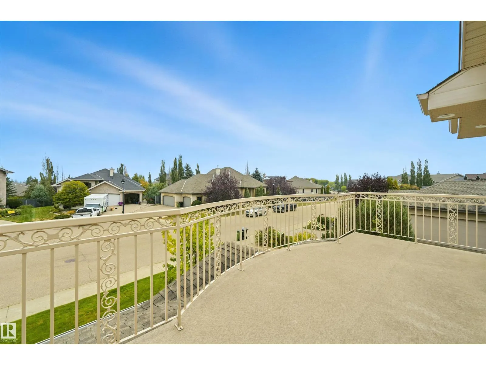 2423 TEGLER GR NW