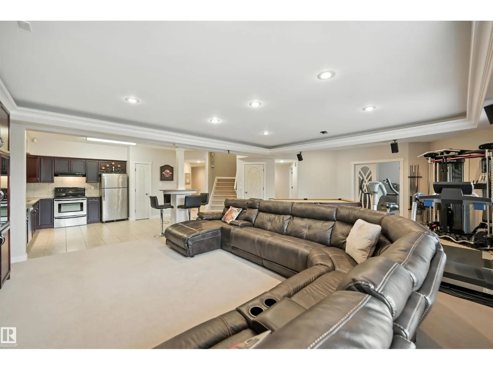 2423 TEGLER GR NW