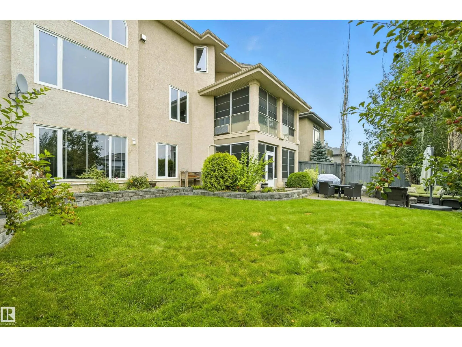 2423 TEGLER GR NW