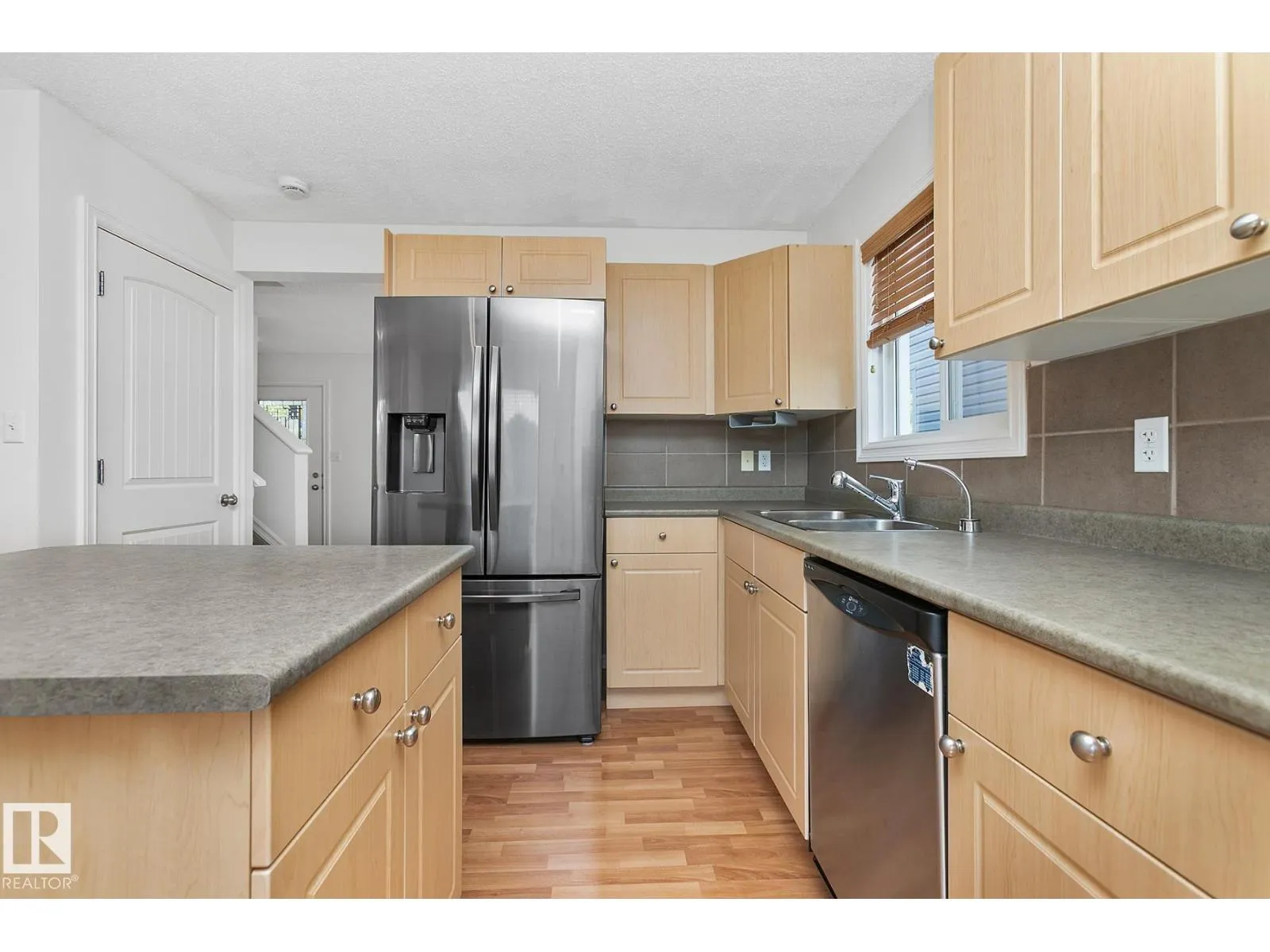 16405 58 ST NW