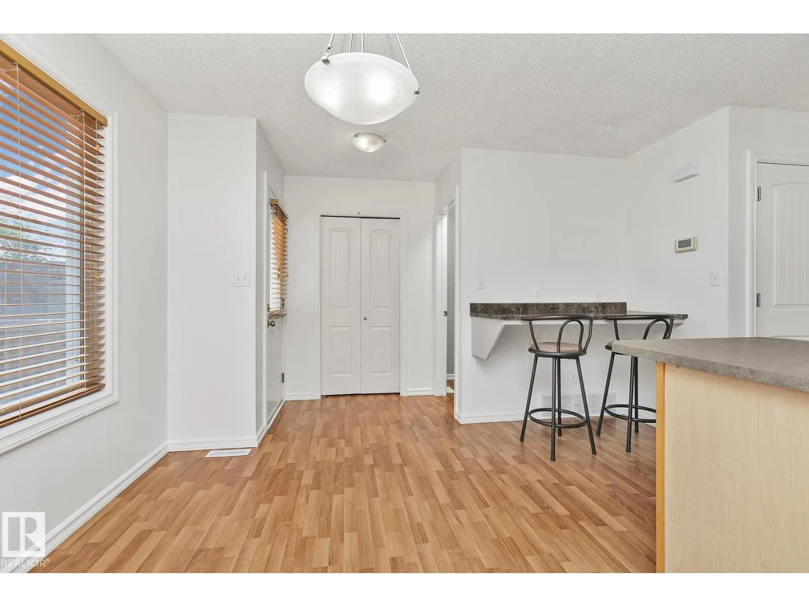 16405 58 ST NW