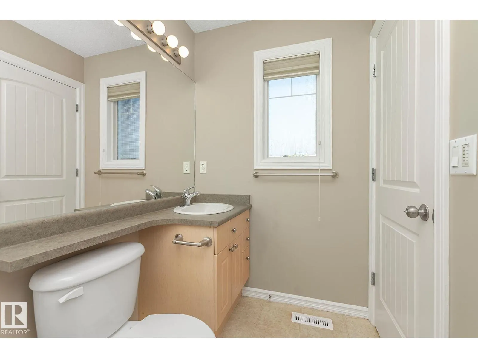 16405 58 ST NW