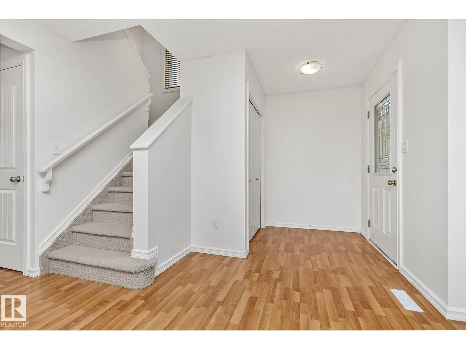 16405 58 ST NW