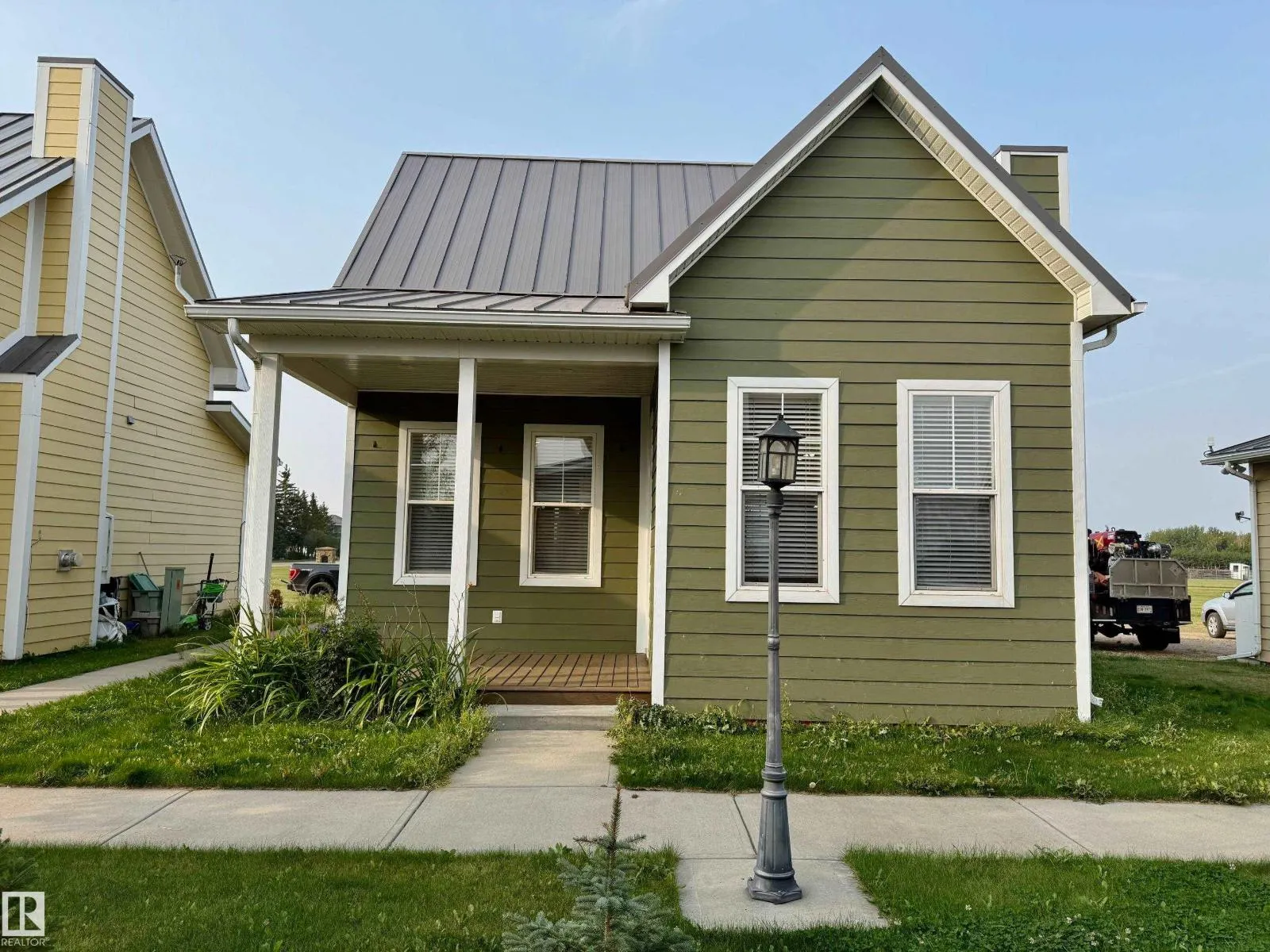 4904 51 ST