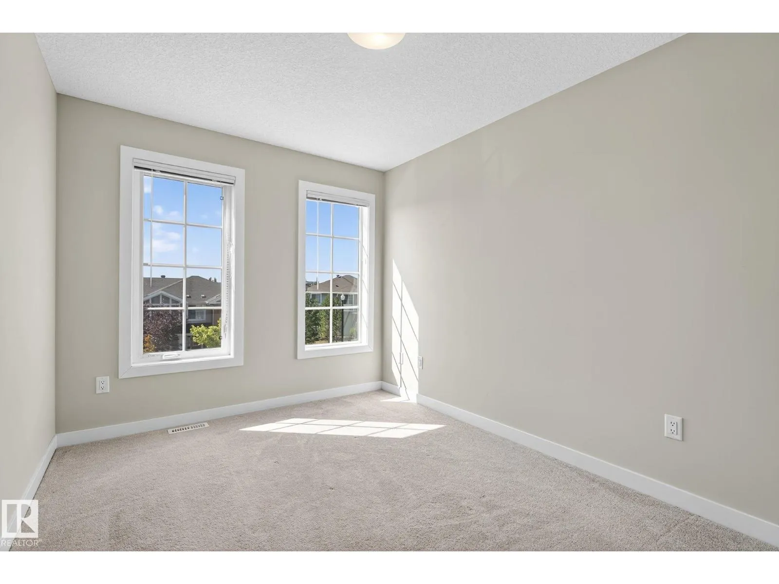 1091 GAULT BV NW