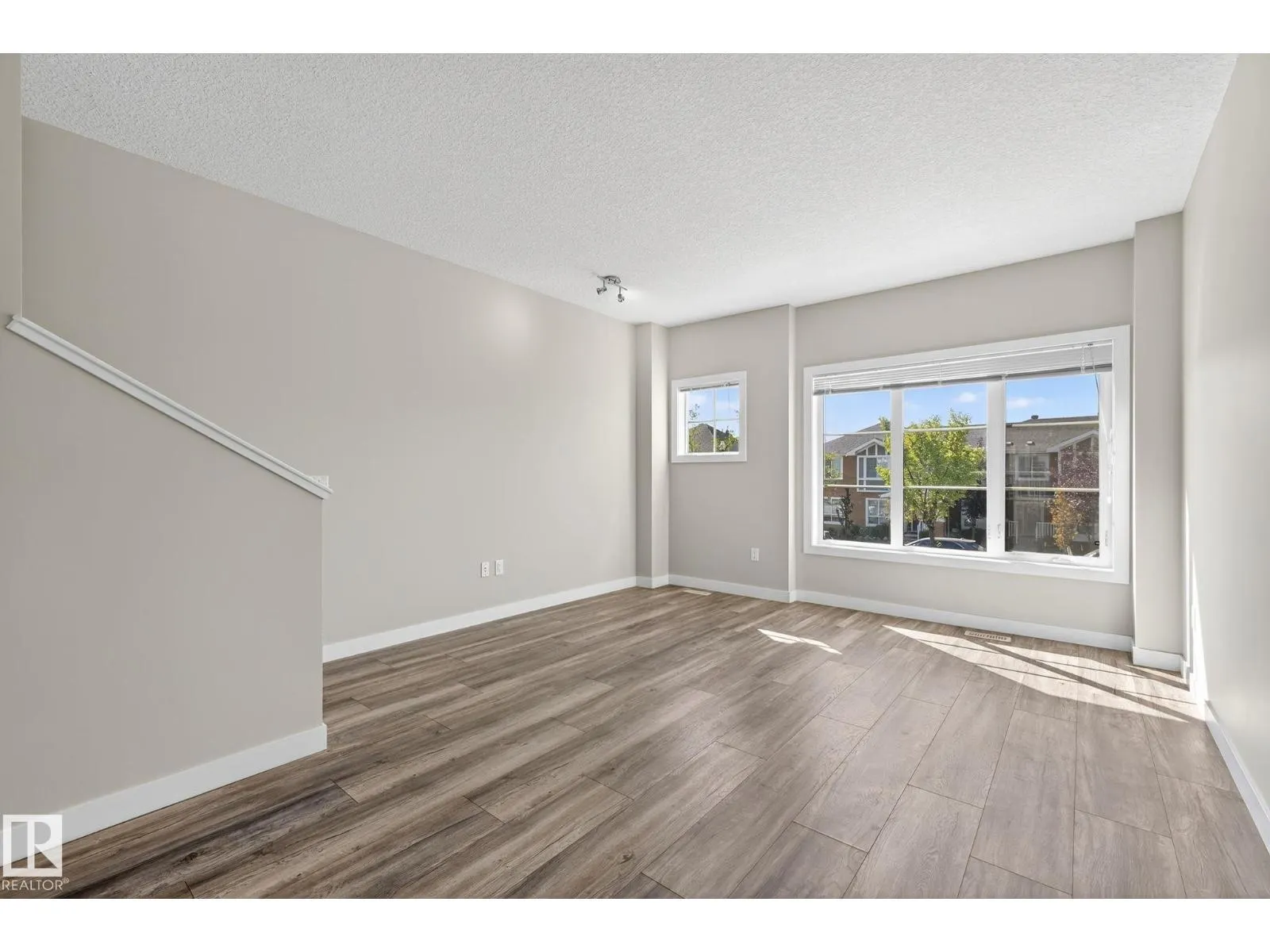 1091 GAULT BV NW