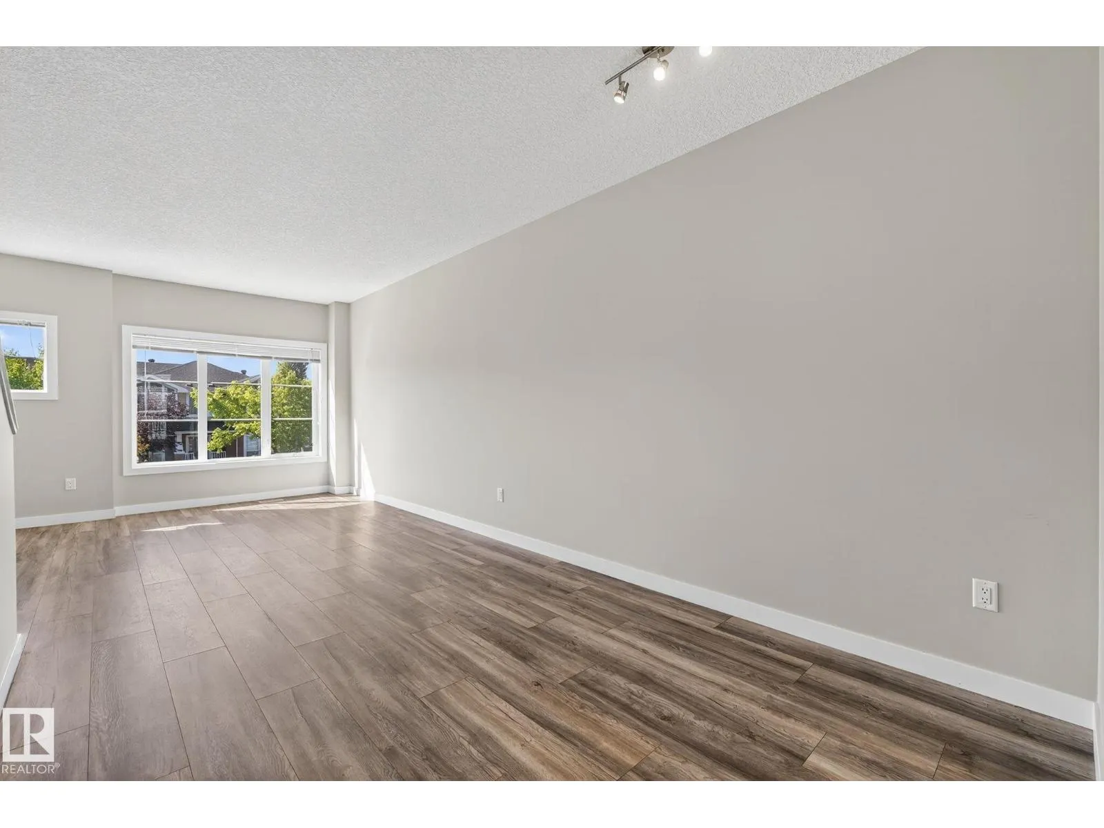 1091 GAULT BV NW