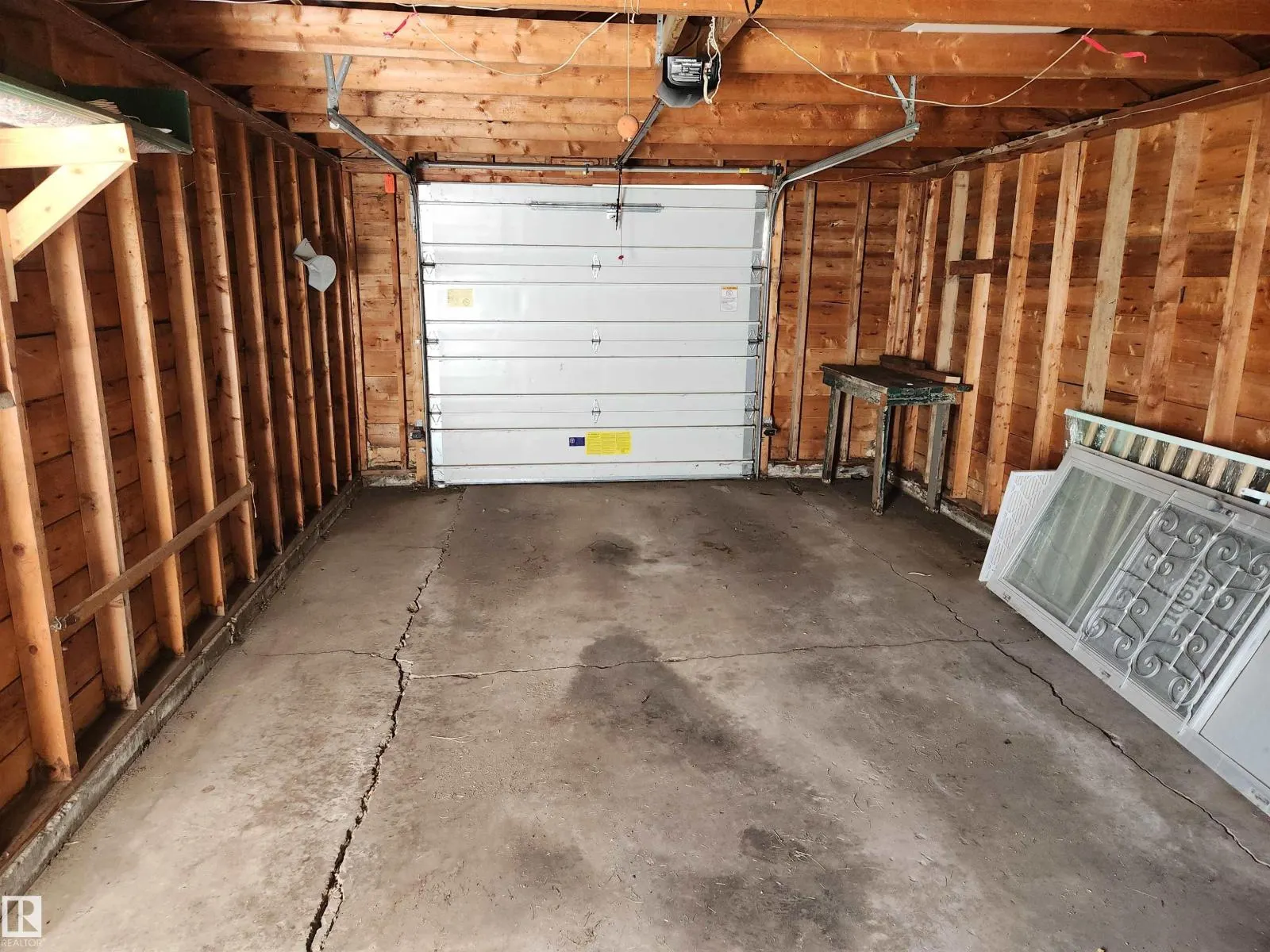 10619 72 AV NW