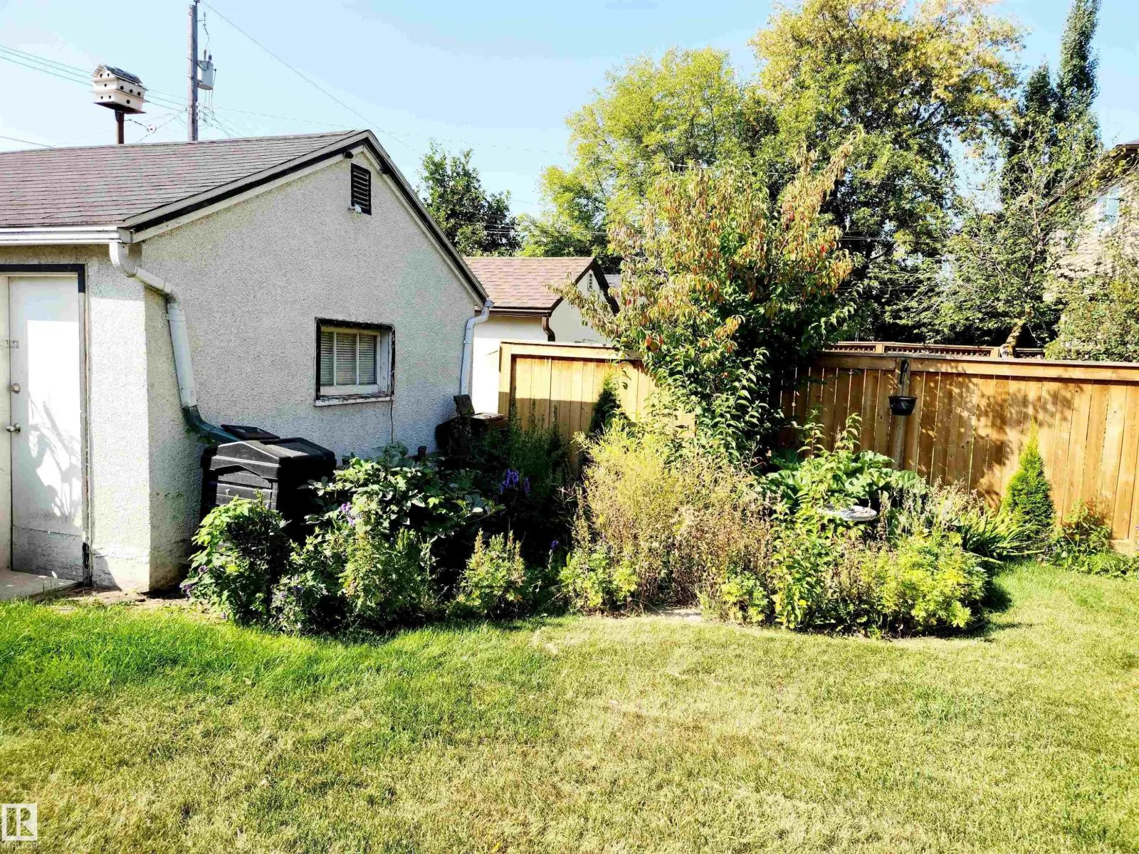 10619 72 AV NW