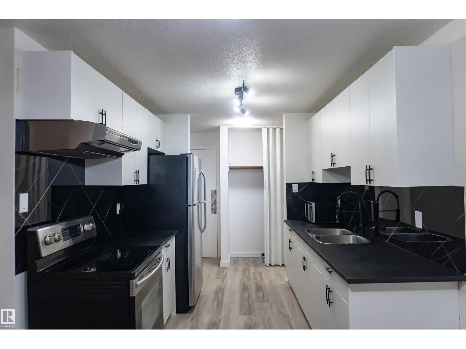 #107 7204 81 AV NW