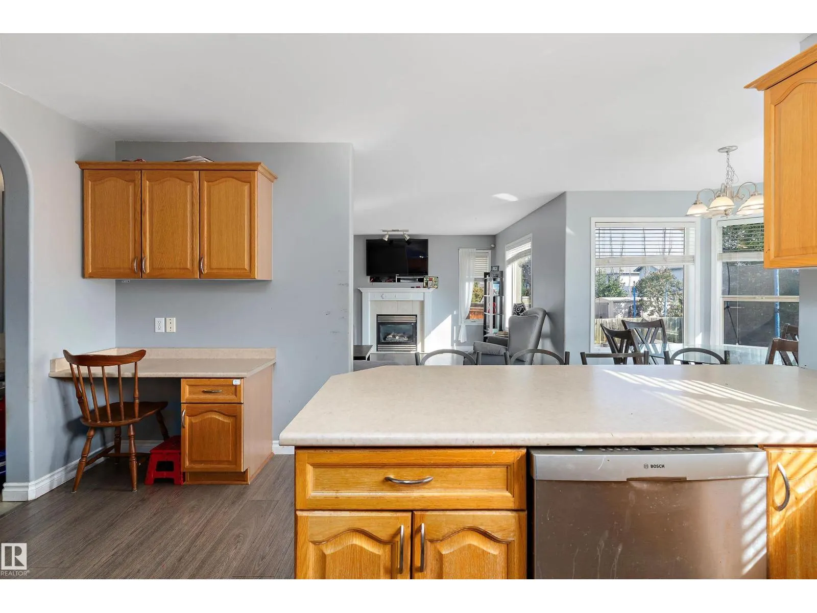 17 CROCUS WY