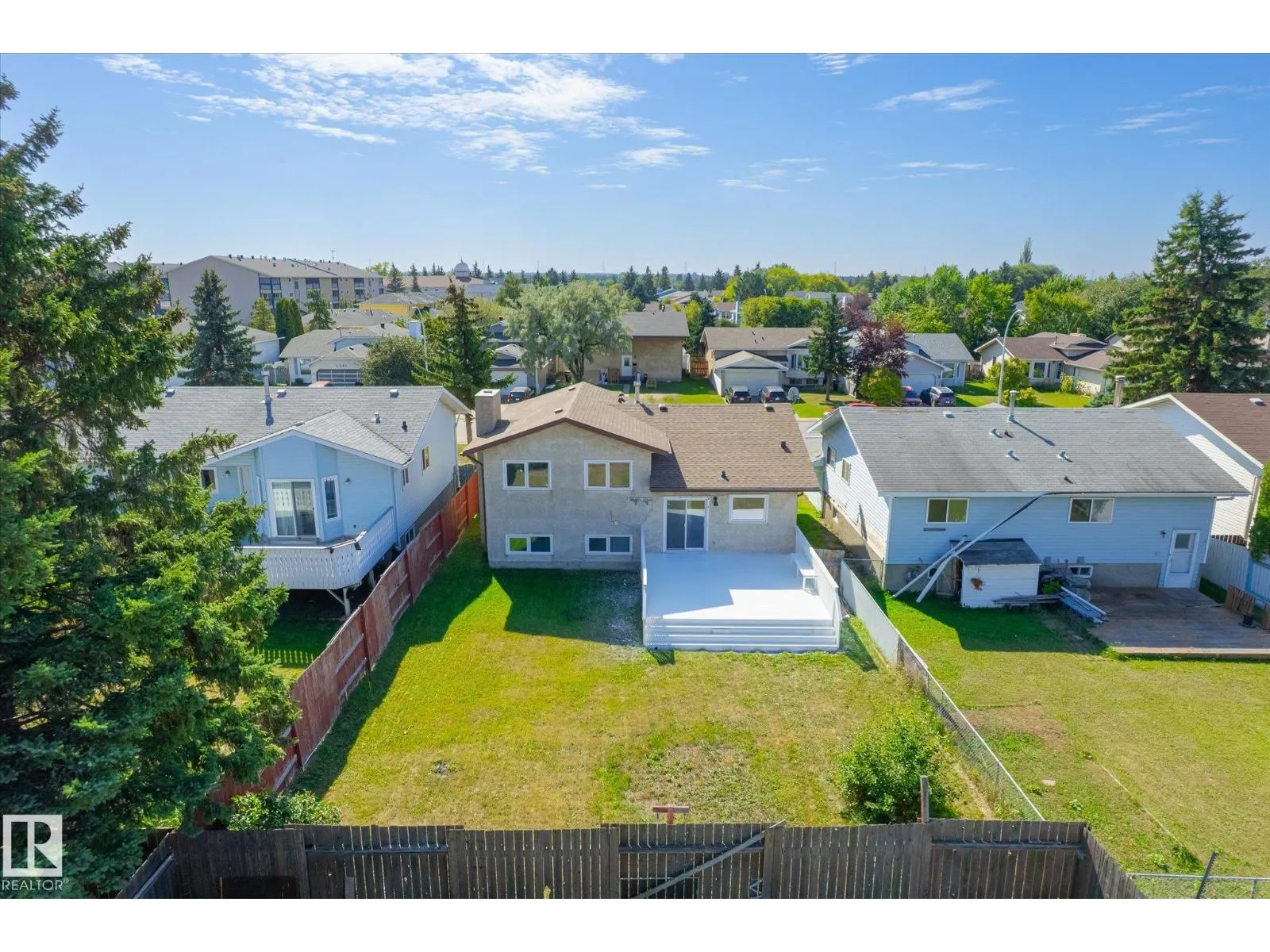 4528 29 AV NW
