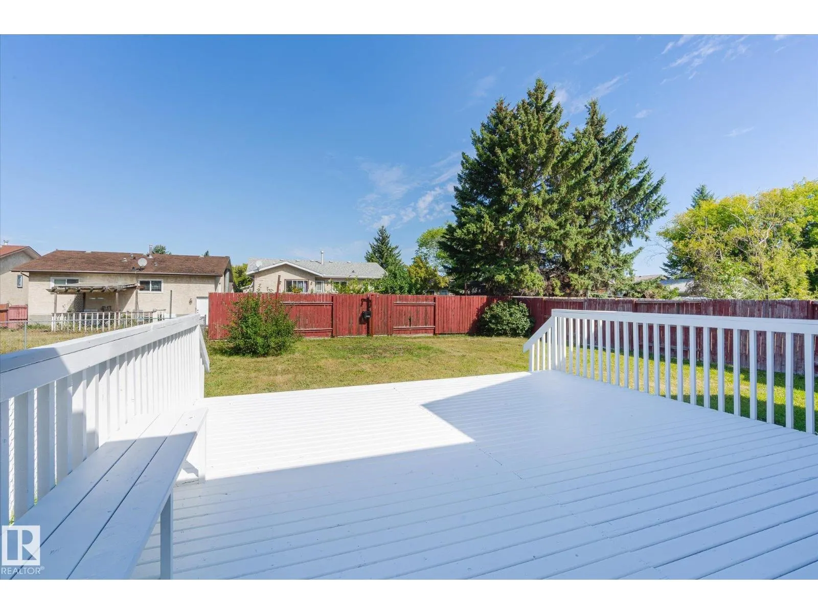 4528 29 AV NW