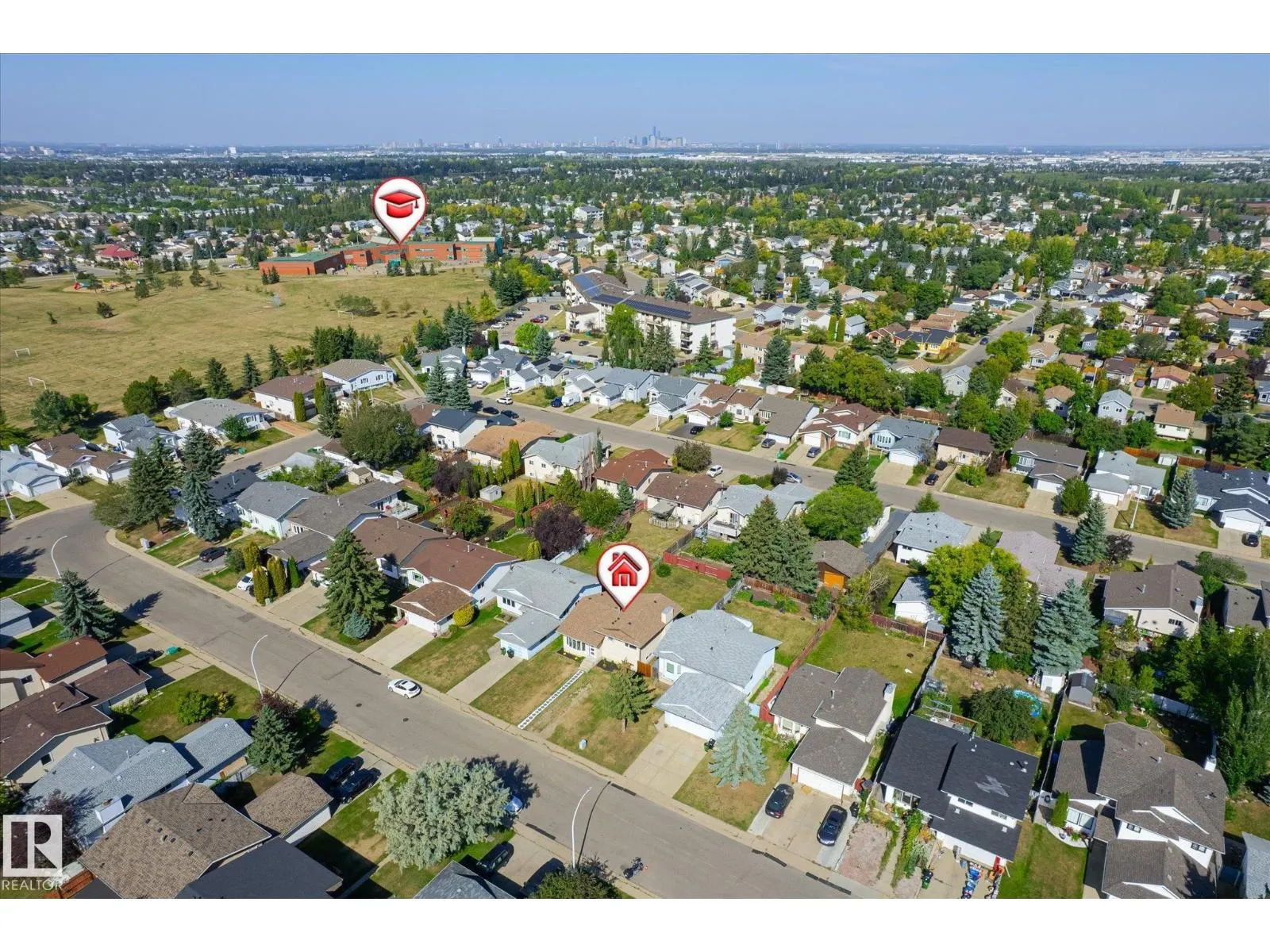 4528 29 AV NW