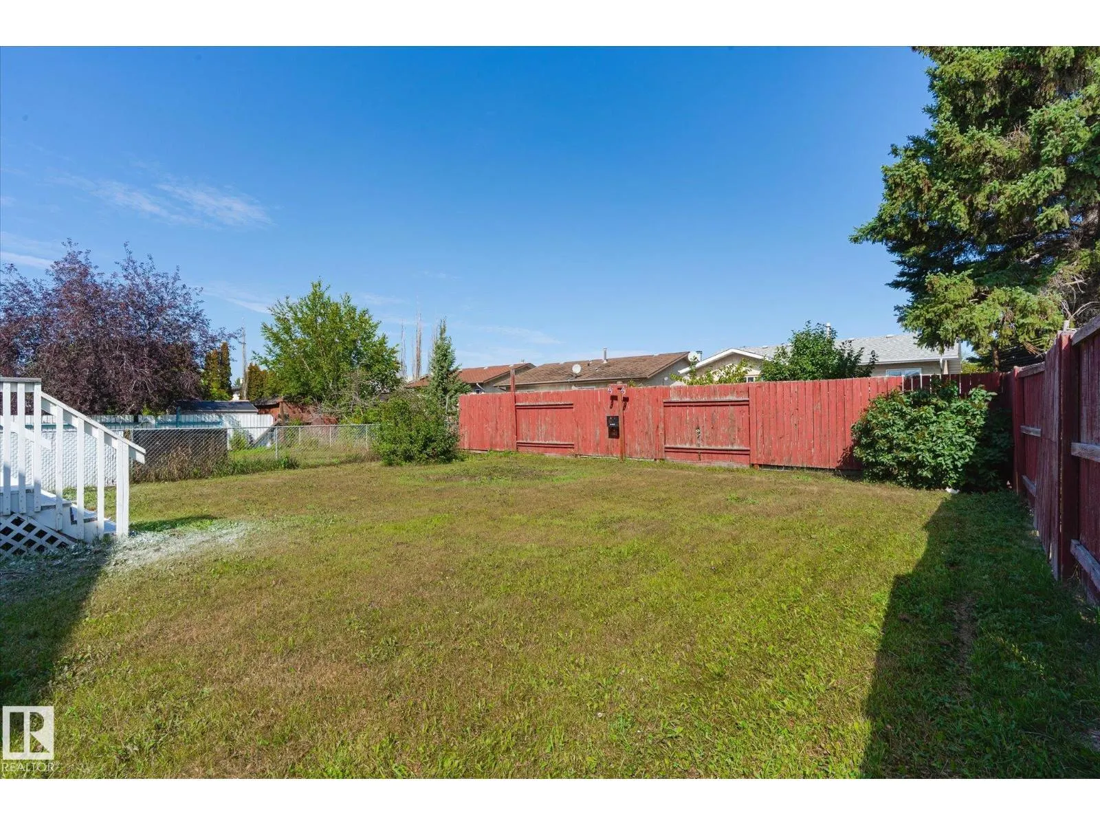 4528 29 AV NW