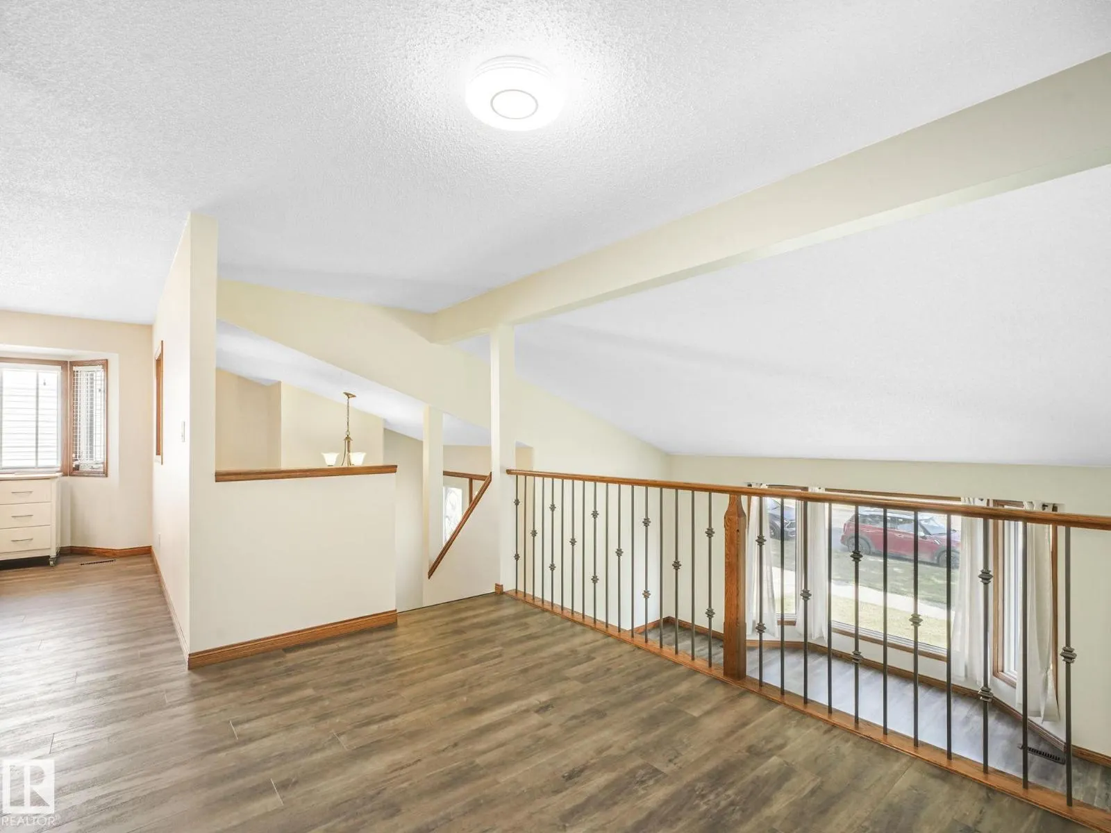 16812 95 ST NW