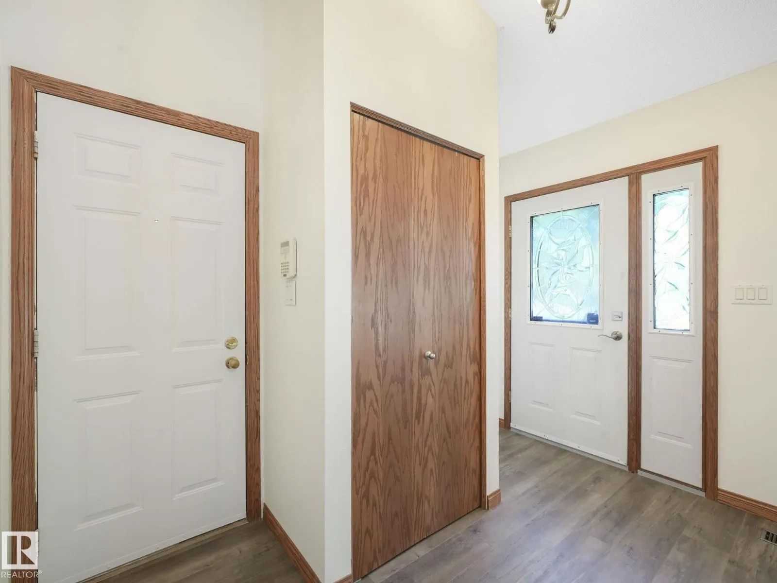 16812 95 ST NW