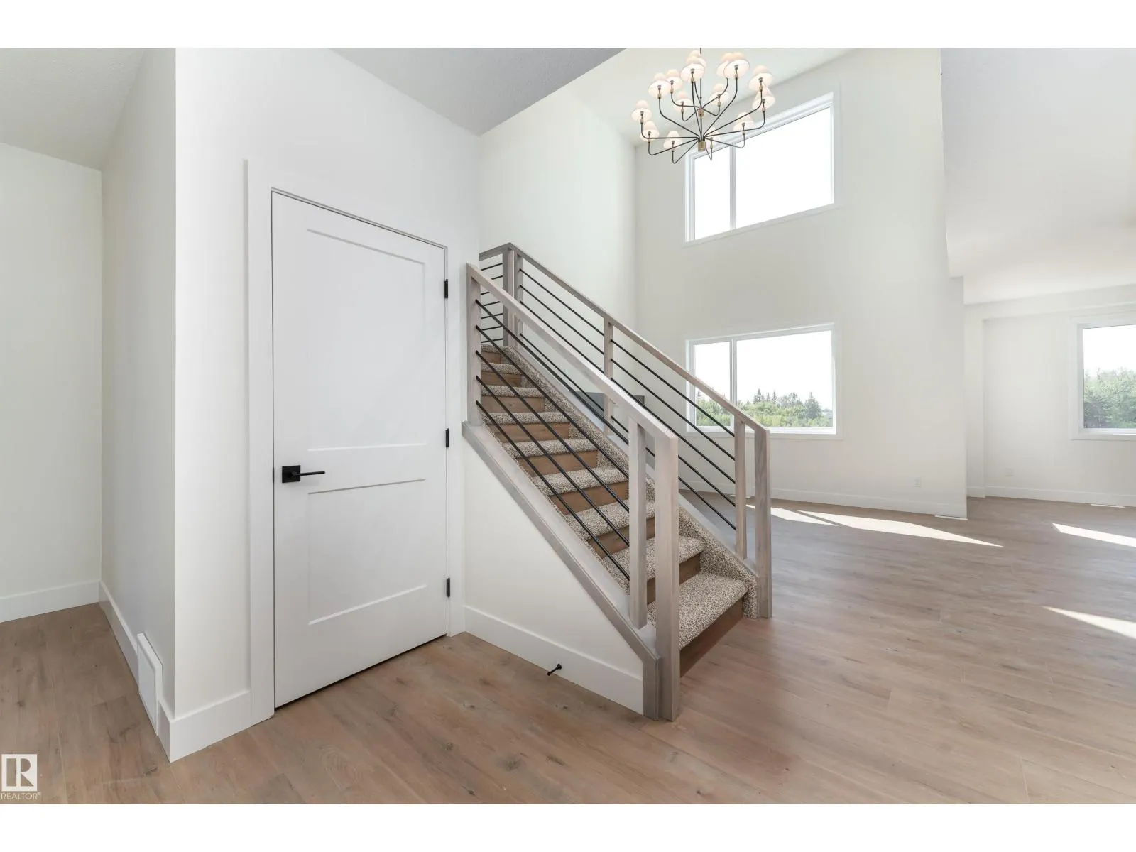 39 MAPLE CR