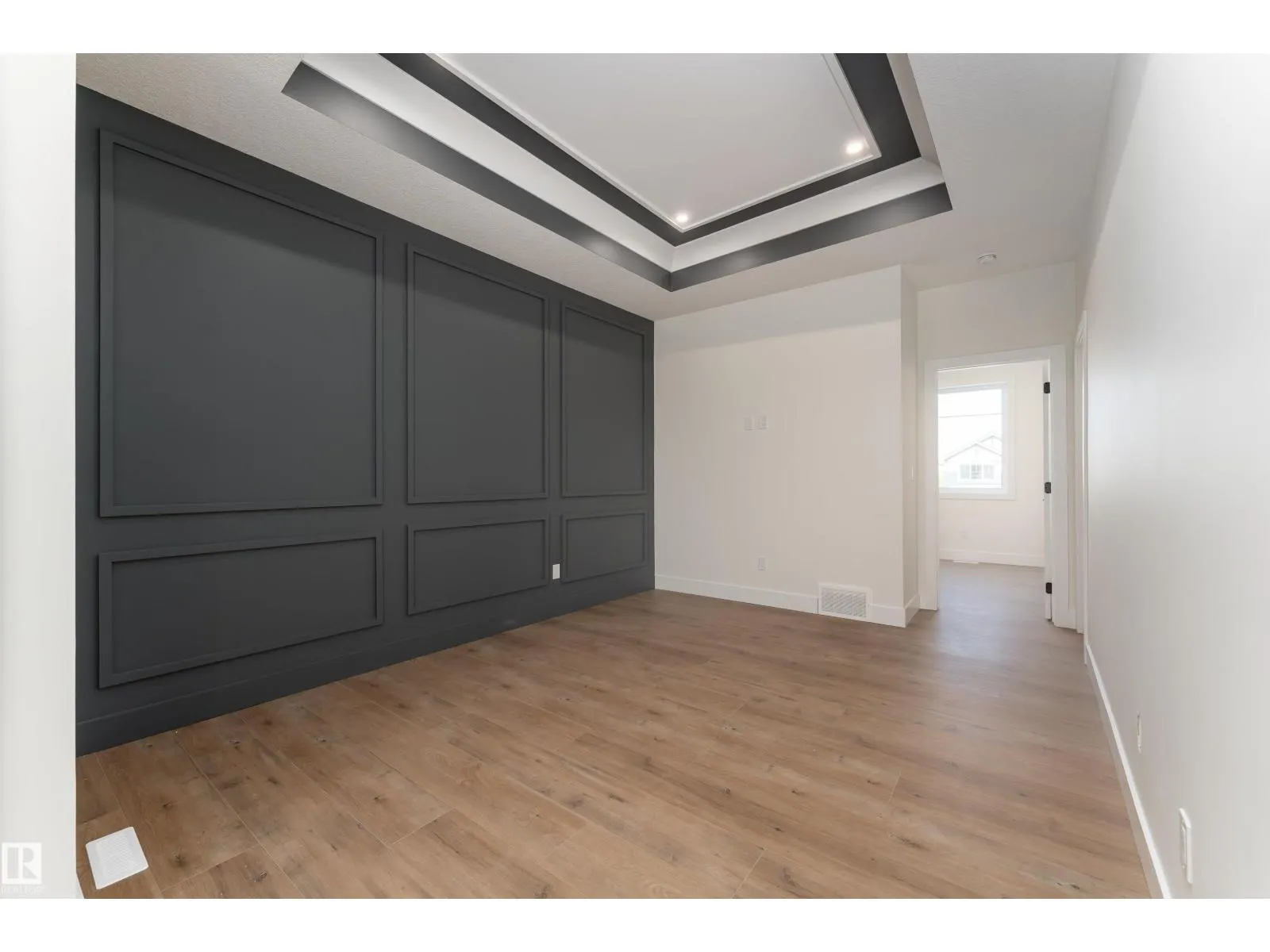 39 MAPLE CR