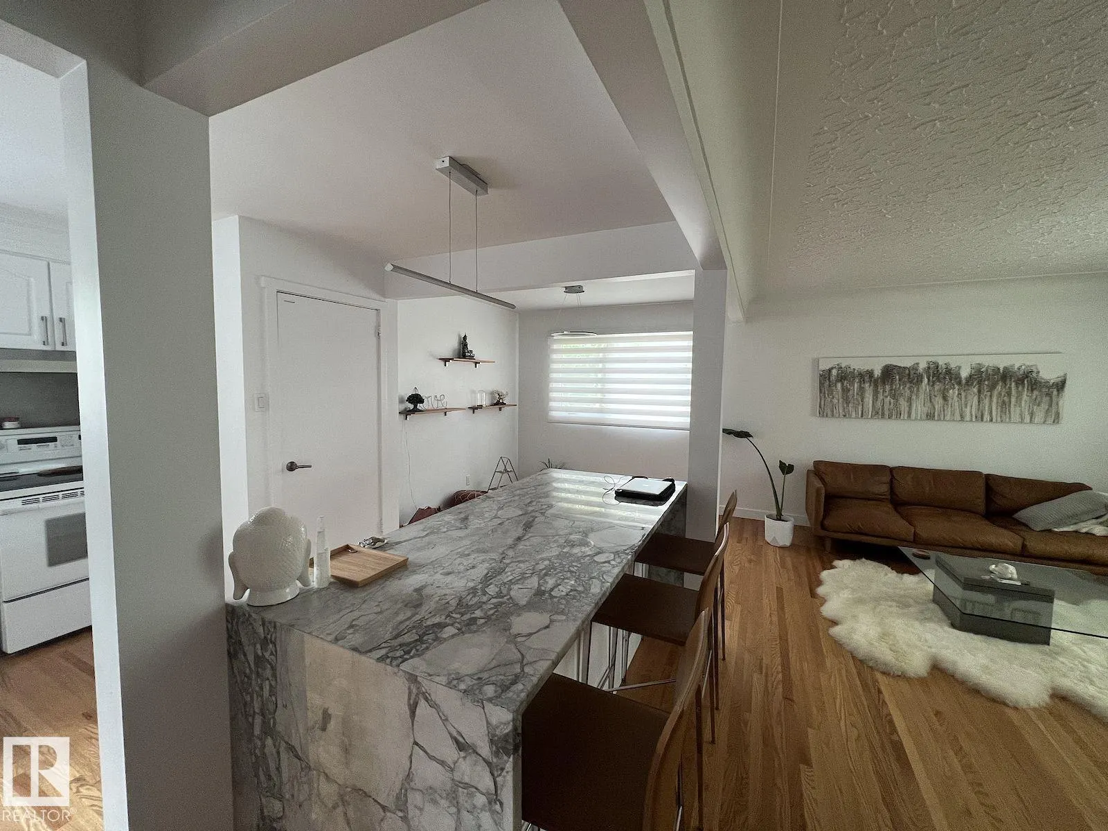 8528 64 AV NW