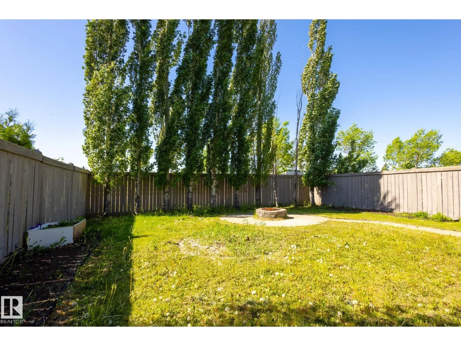 341 CALDERON CR NW