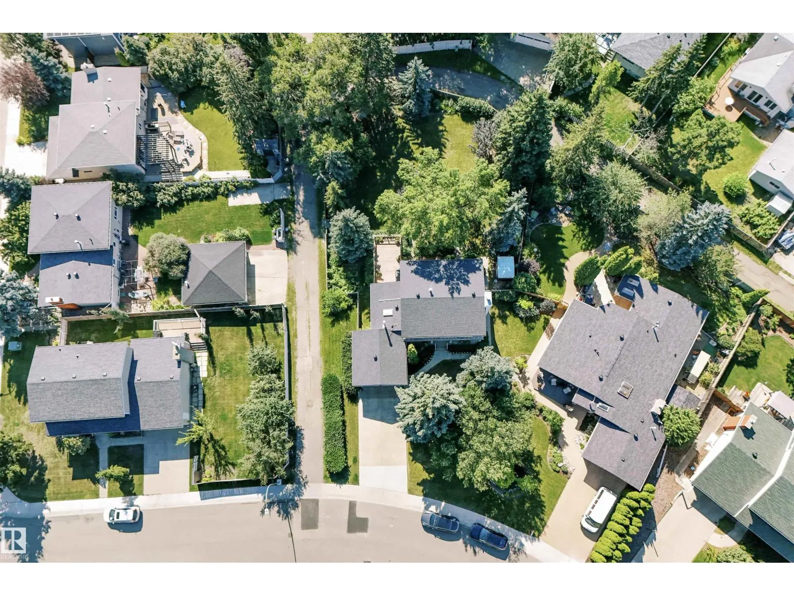 12411 47 AV NW