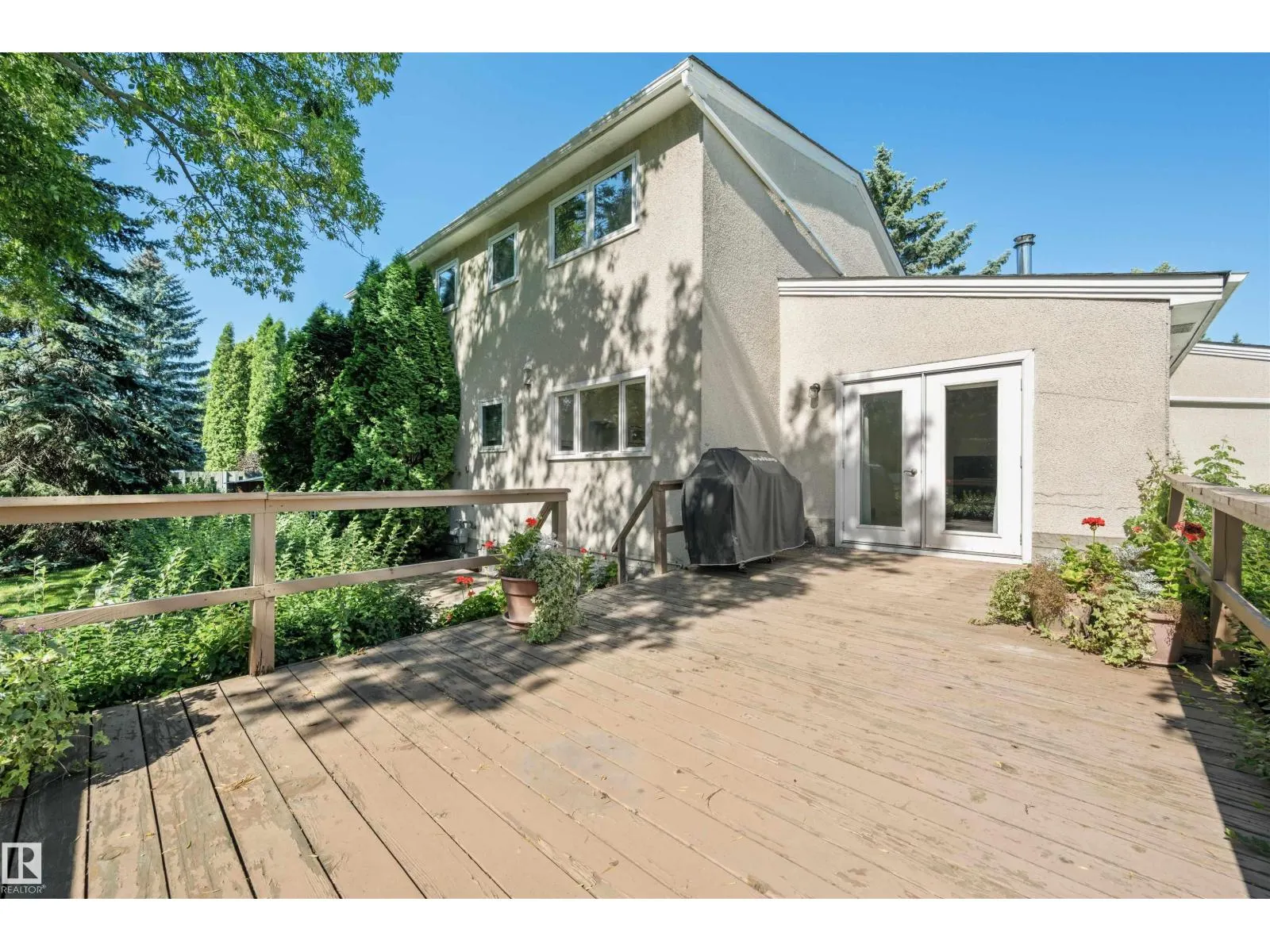 12411 47 AV NW
