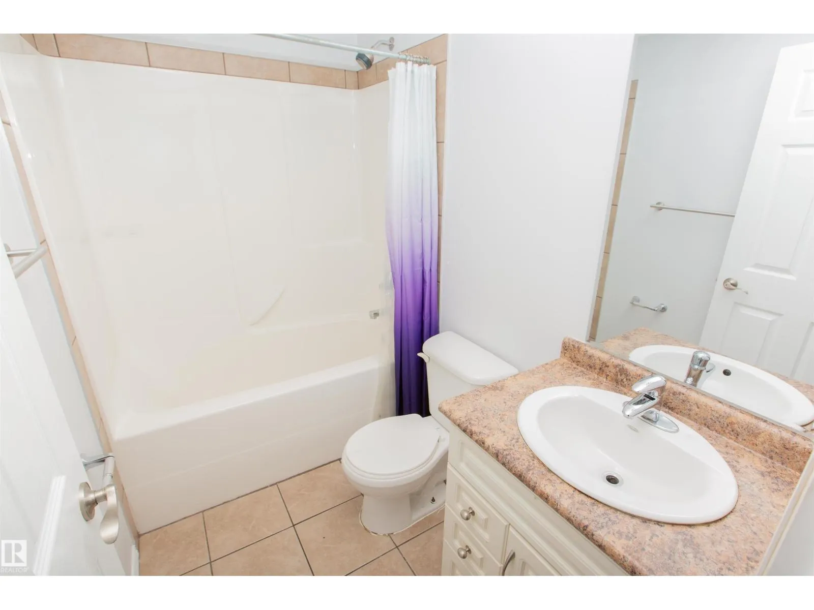 12422 88 ST NW
