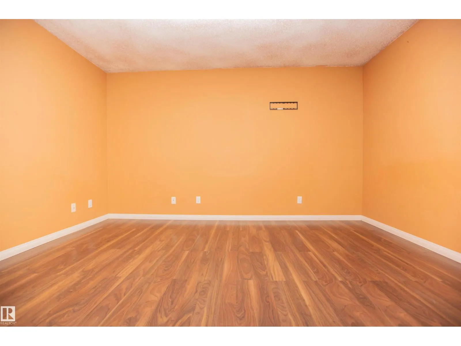 12422 88 ST NW