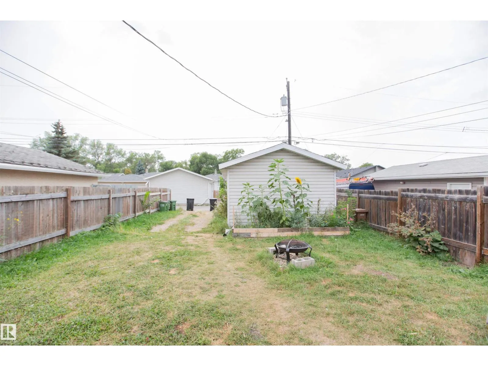 12422 88 ST NW